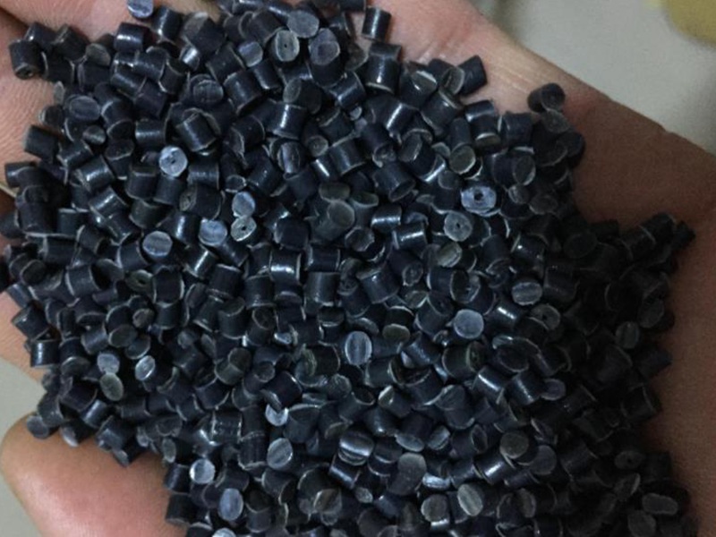 尼龍原料再生顆粒出現色差的原因是什么?改善色差的方法