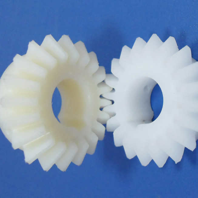 齒輪專用PA66尼龍?jiān)嫌心男┬阅芴攸c(diǎn)